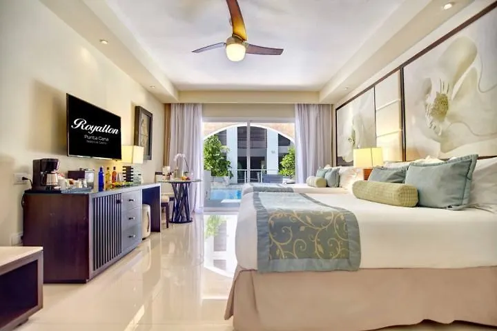 Hideaway At Royalton Punta Cana An Autograph Collection All Inclusive Resort & Casino - Adults Only Bávaro